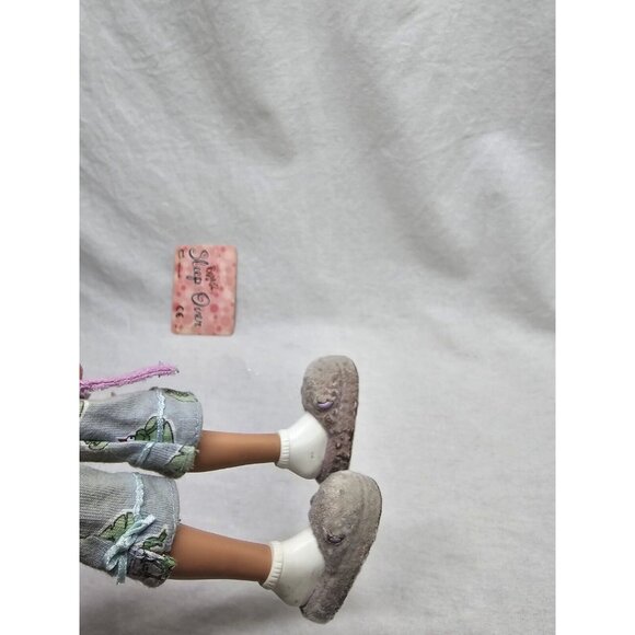 Vintage Bratz Fashion Doll Sleepover Yasmin V2- Flawed Clothing - Picture 10 of 16